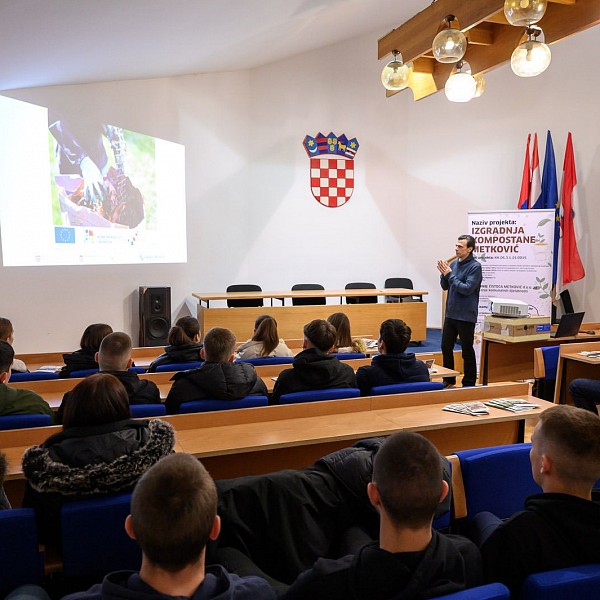 Priopćenje - Predavanje o kompostiranju:
Korisni savjeti za svakodnevnu praksu (7)